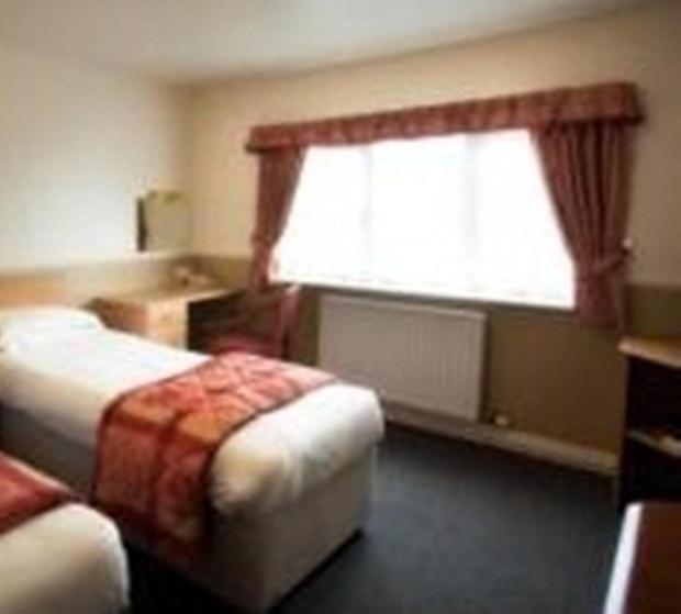 Moreton Park Hotel Chirk Εξωτερικό φωτογραφία